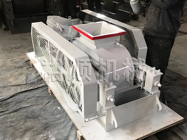 對輥制砂機(jī)